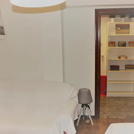 Apartment Vive En La Almendra Medieval 15 *